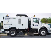Schwarze A7 Tornado Street Sweeper, SE (2024)